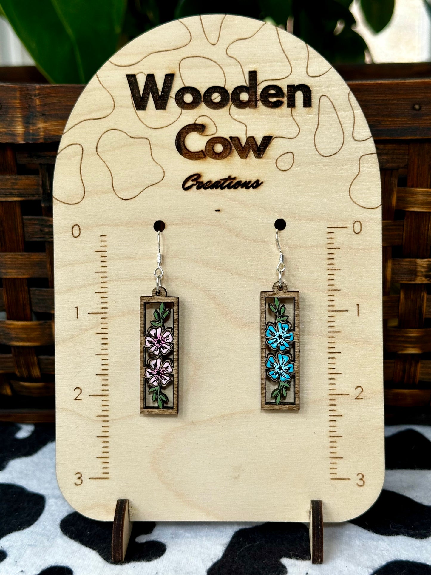 Hawaiian Floral Dangle