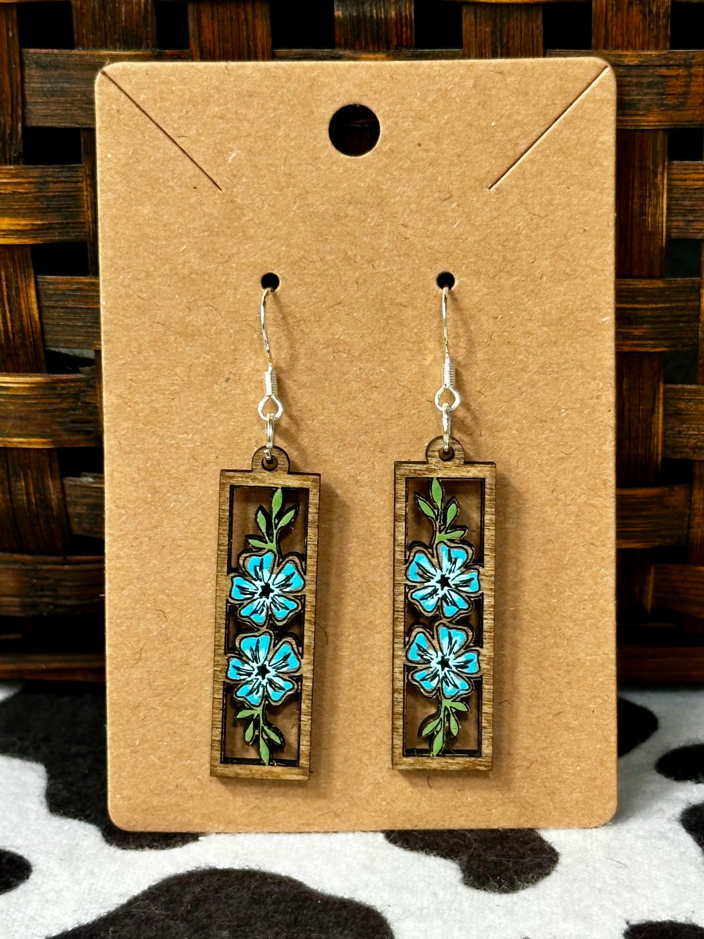 Hawaiian Floral Dangle