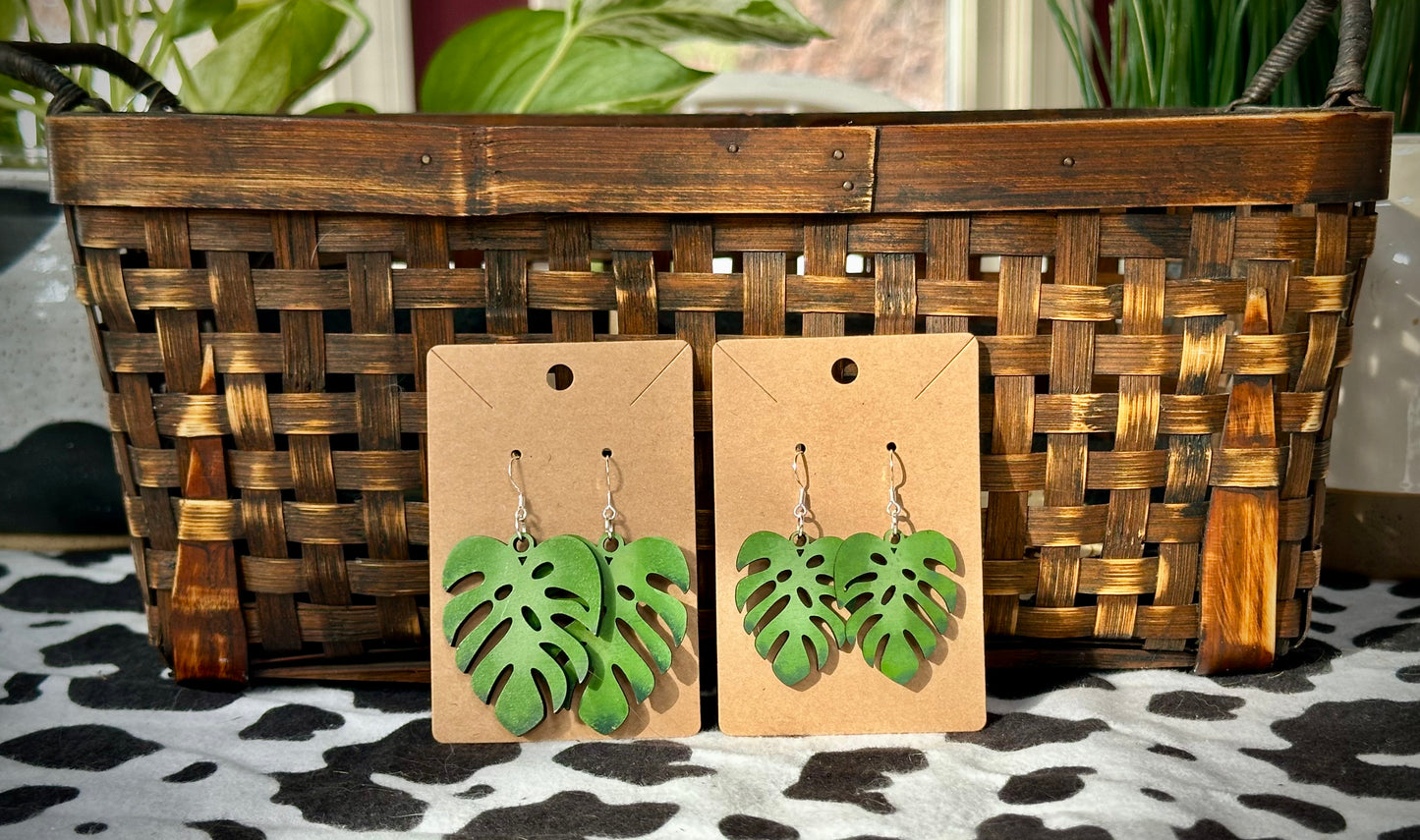 Monstera Leaf