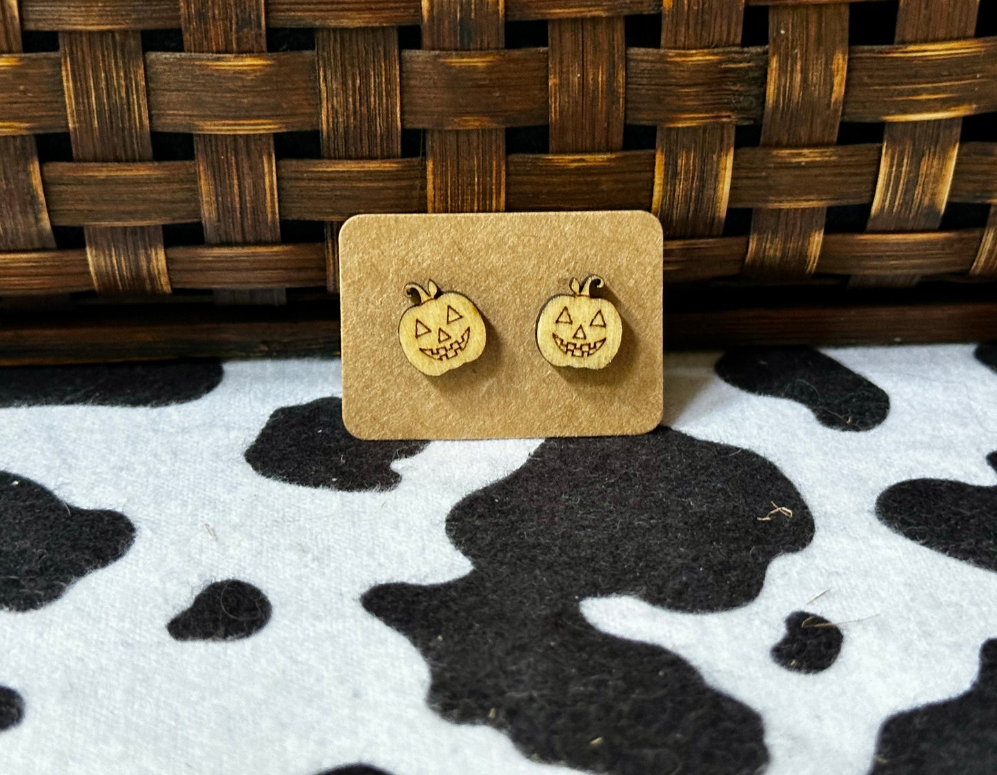 Pumpkin Studs