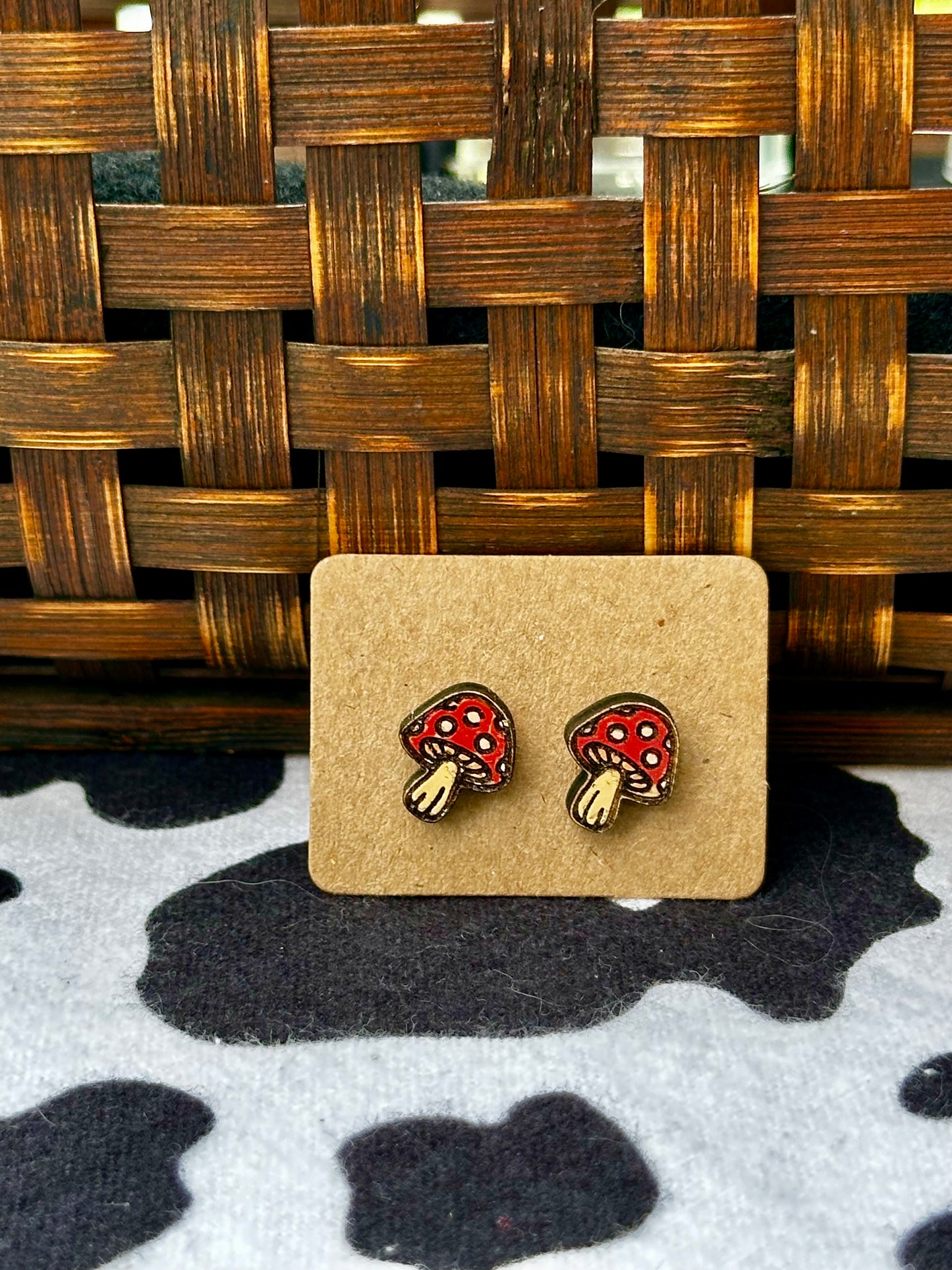 Mushroom Studs